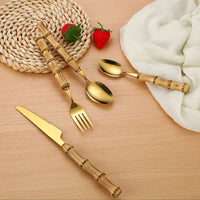 Faqueiro Dourado em Aço Inox com Cabo de Bambu Natural